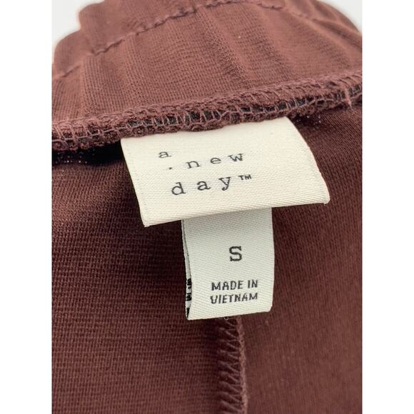 A NEW DAY Women's Brown Solid Pull-On Casual Straight-Leg Pant SZ S - Picture 8 of 9